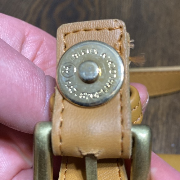 2 for $20 ⚜️ Vintage Malock Leather Tan Snap Boxy Purse with Long Strap - Picture 5 of 5